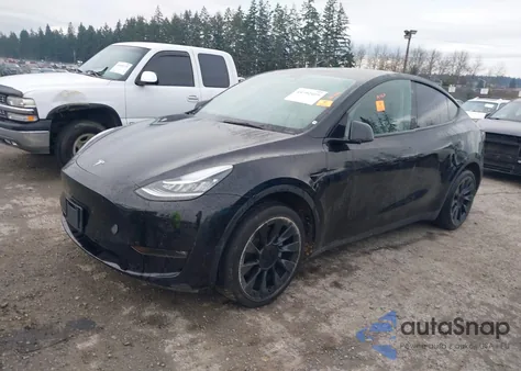 2022 Tesla Model Y Long Range Dual Motor All-Wheel Drive from USA, damaged, VIN 7SAYGDEE1NF481141